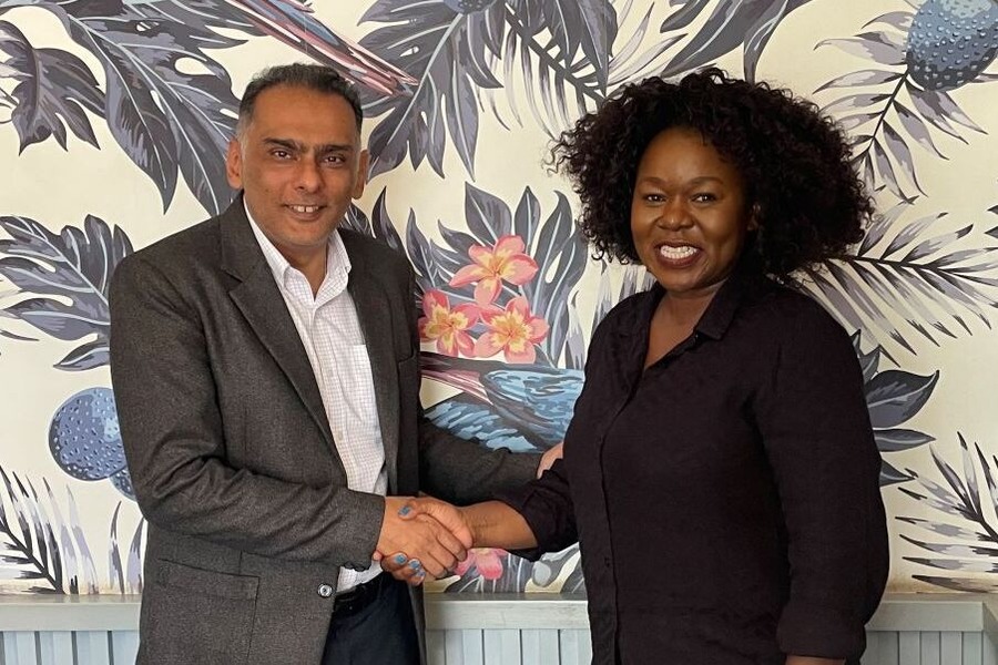 Meeting-with-Hasnain-Meghji-Regional-Director-at-MENA-Consultancy-1